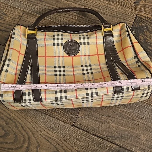 Designer Inspired Purse - Picture 14 of 16